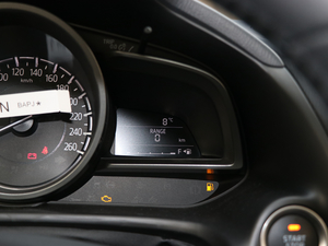 2017Ɏ 2.0L ԄӺA п؅^