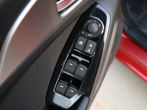 2017Ɏ 2.0L ԄӺA {܇ƅ^	