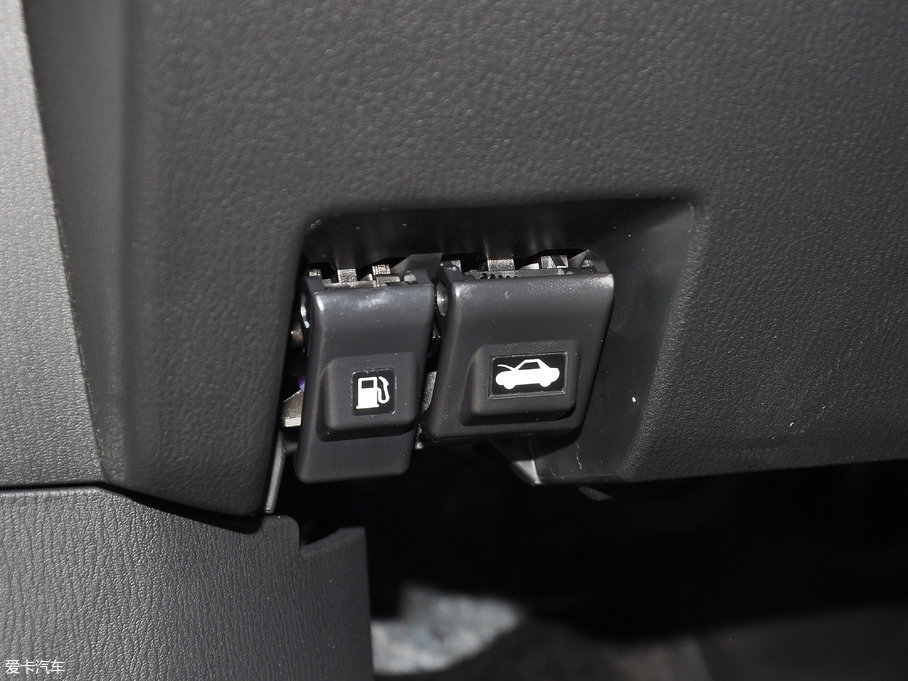 2017R_(d)CX-5 2.0L Ԅ(dng)(q)