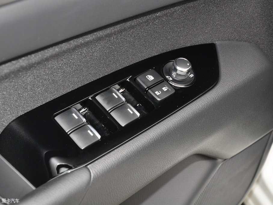 2017R_CX-5 2.0L ԄӃ