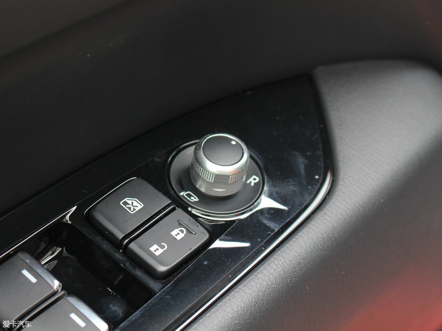 2017R_(d)CX-5 2.0L Ԅ(dng)(q)