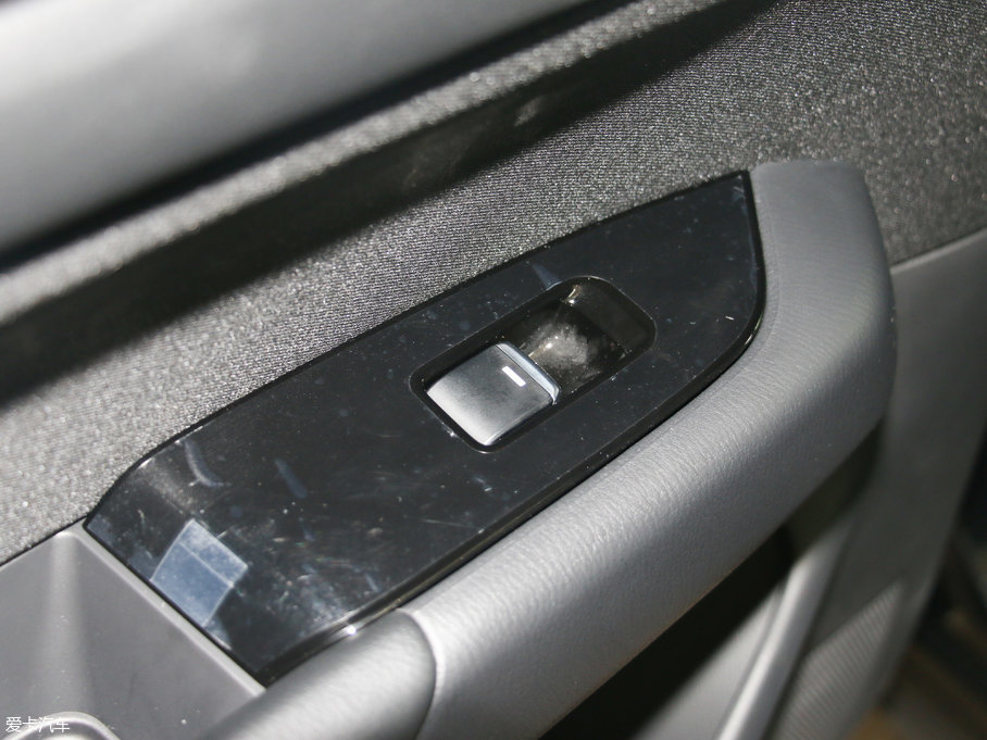 2017R_CX-5 2.0L ԄӃ