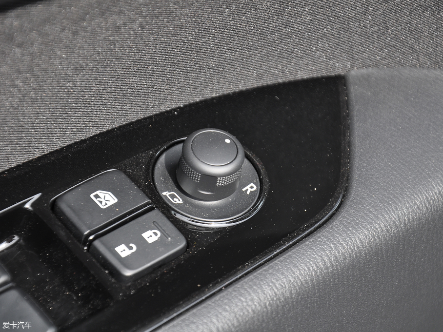 2017R_CX-5 2.0L ԄӃ(q)m