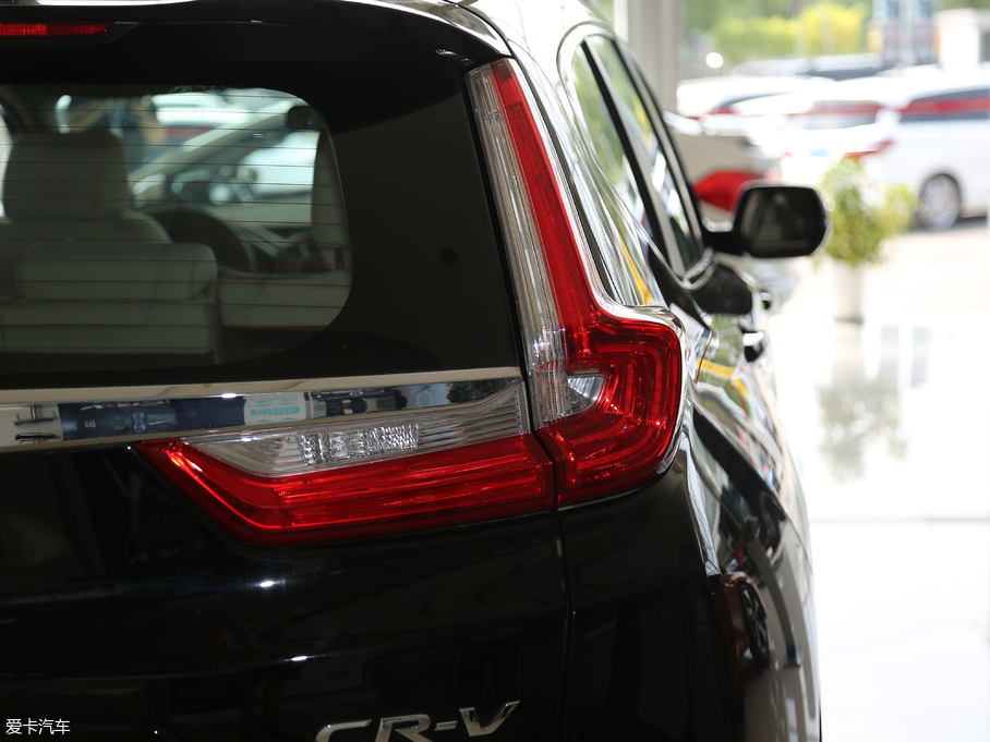 2018CR-V 240TURBO m