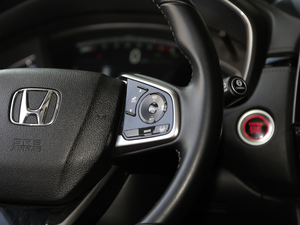 2019240TURBO CVT(q)ҫ VI п؅^(q)