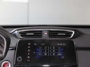 2019240TURBO CVT(q)ҫ VI {(dio)L