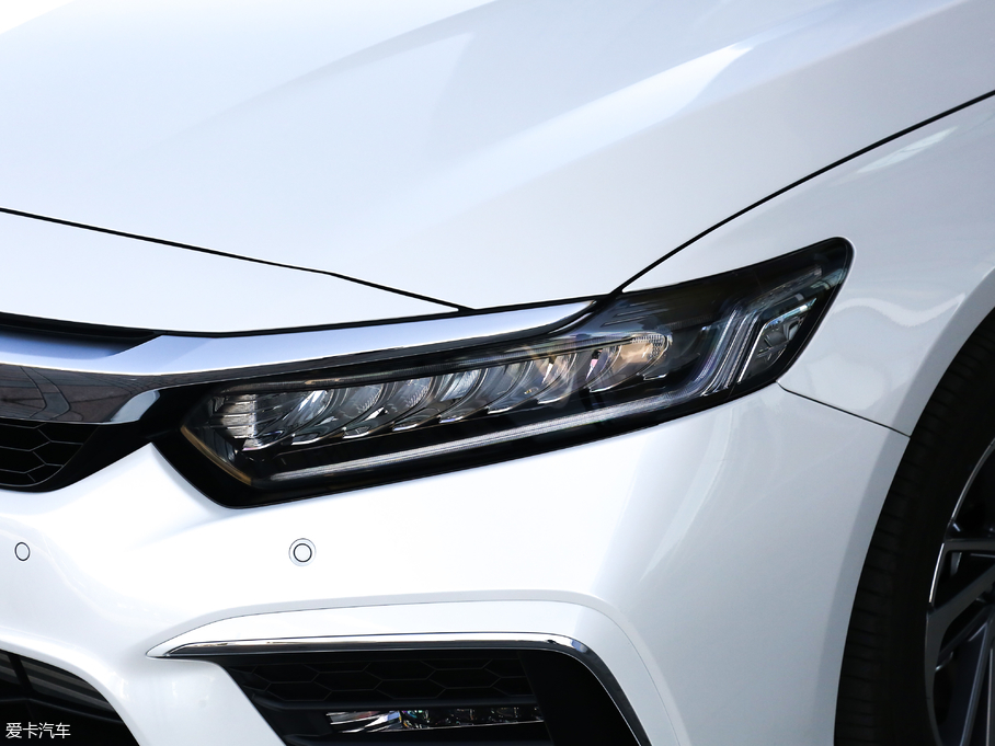 2019��Ӣ���� 260TURBO ��ҫ��