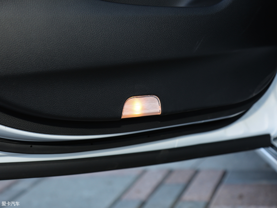 2019��Ӣ���� 260TURBO ��ҫ��