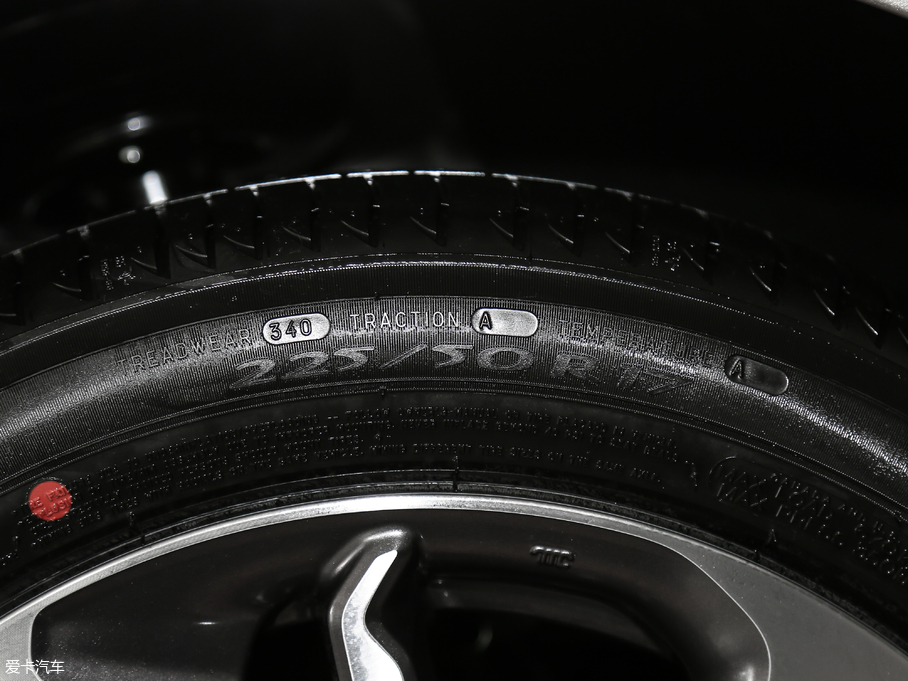 2019��Ӣ���� 260TURBO ������