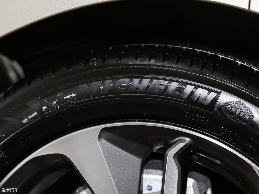 2019��Ӣ���� 260TURBO ������