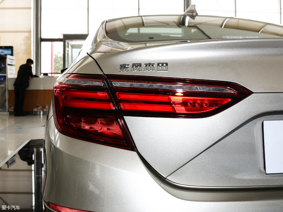 2019��Ӣ���� 260TURBO ������