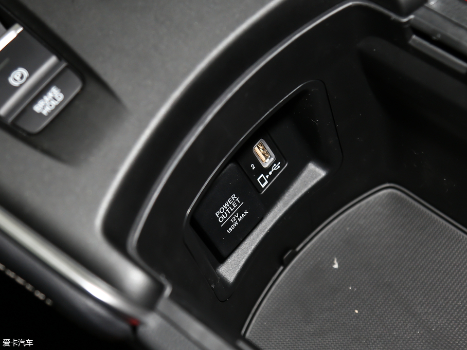 2019��Ӣ���� 260TURBO ������