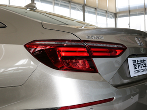 2019��260TURBO ������ �������^