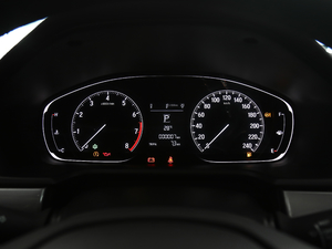 2019款260TURBO 精致版 仪表