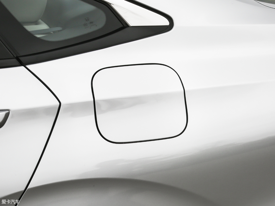 2019 180TURBO CVTҫ V