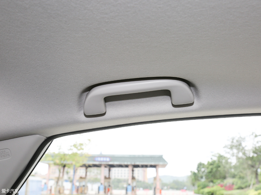 2019 180TURBO CVTҫ V