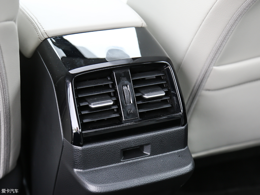 2019 180TURBO CVTҫ V