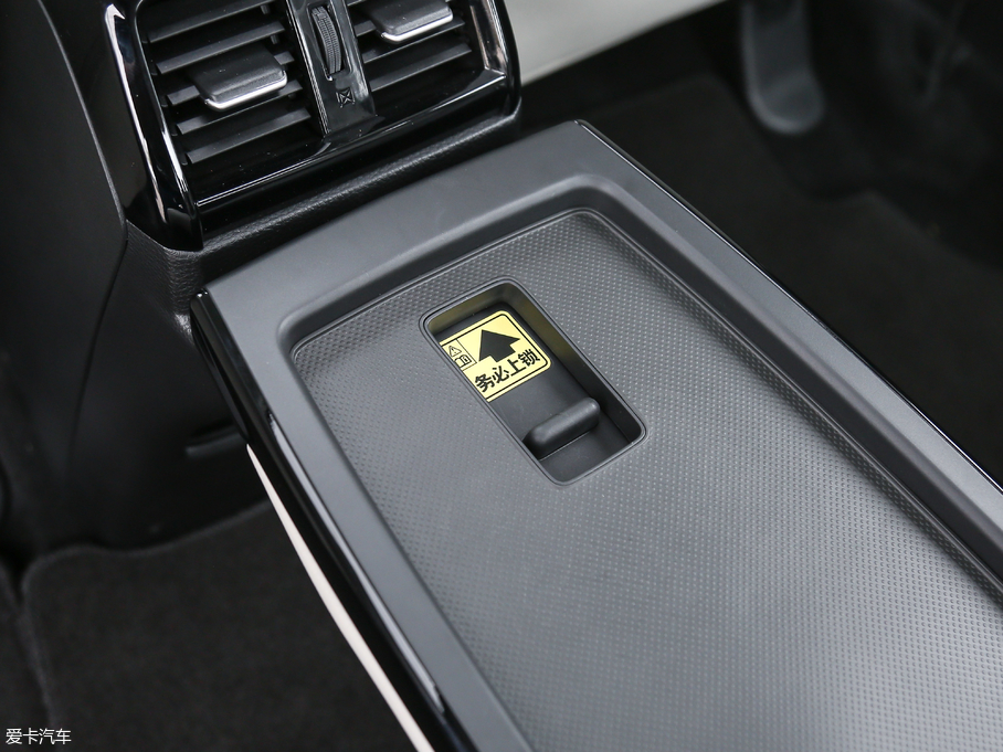 2019 180TURBO CVTҫ V