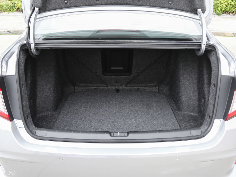 2019 180TURBO CVTҫ V