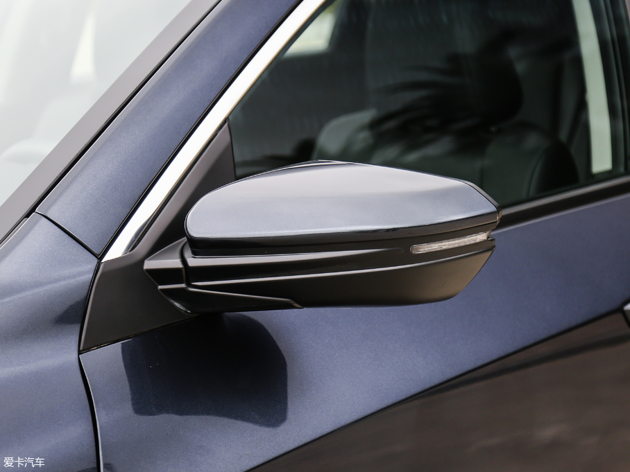 2019 180TURBO CVTҫ V