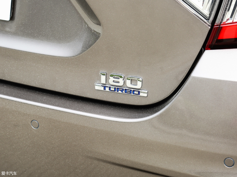 2019 180TURBO CVT V