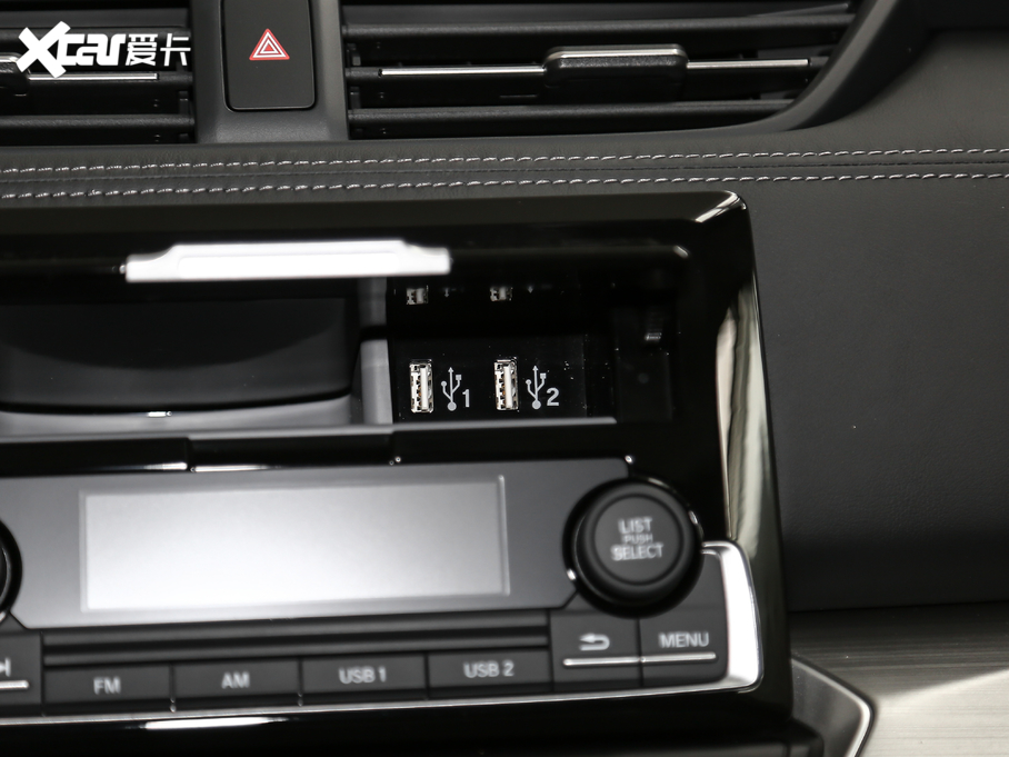 2019������ 180TURBO CVT������ ��VI