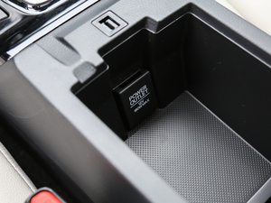 2019180TURBO CVTҫ V g