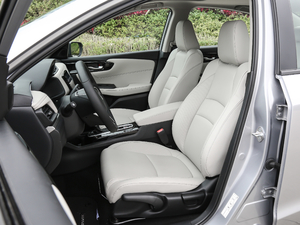 2019180TURBO CVTҫ V {