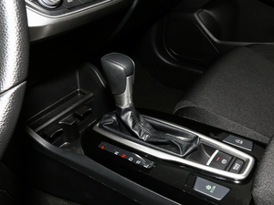 2019180TURBO CVT V QU