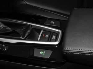 2019180TURBO CVTҫ V v܇Ƅ