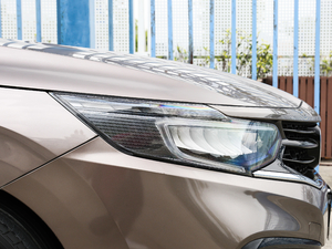 2019180TURBO CVT V ^