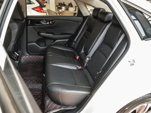 2019180TURBO CVT V 