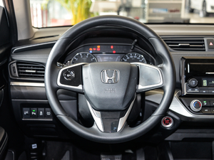 2019180TURBO CVT V 