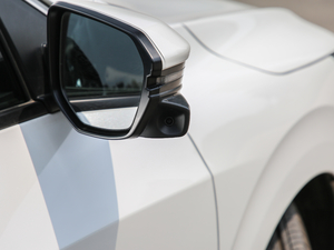 2019180TURBO CVTҫ V ^