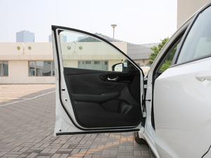 2019180TURBO CVTҫ V {λ܇T