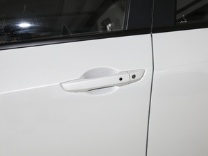 2019180TURBO CVT VI {T