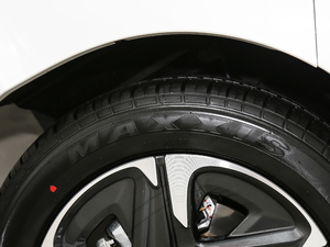 2019180TURBO CVT VI ݆̥Ʒ