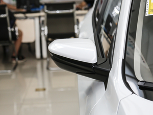 2019180TURBO CVT VI ^