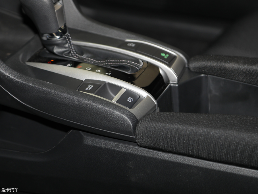 2019˼ 220TURBO CVTȼӰ VI