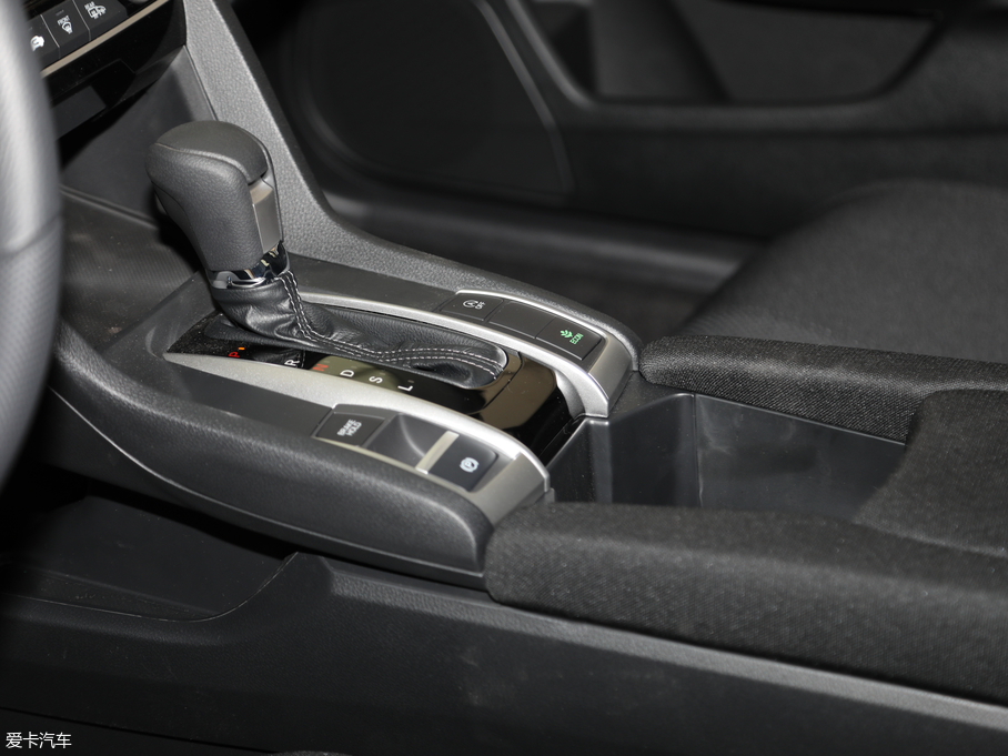 2019˼ 220TURBO CVTȼӰ VI