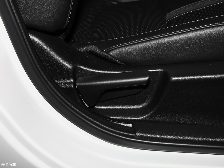 2019˼ 180TURBO CVT (gu)VI