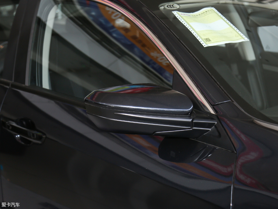 2019˼ 220TURBO CVTȼӰ V