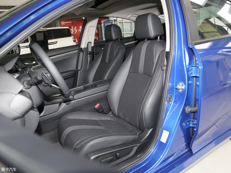 2019˼ 220TURBO CVT VI