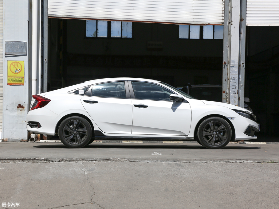 2019˼ 220TURBO CVTȼ V