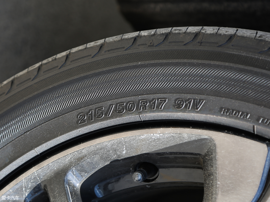 2019˼ 220TURBO CVTȼ V