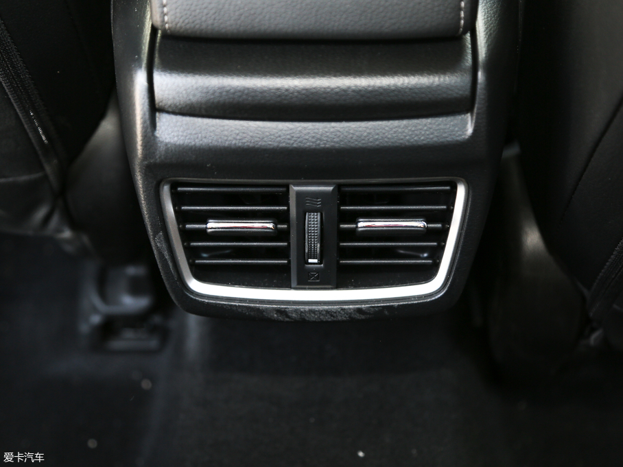 2019˼ 220TURBO CVTȼ V