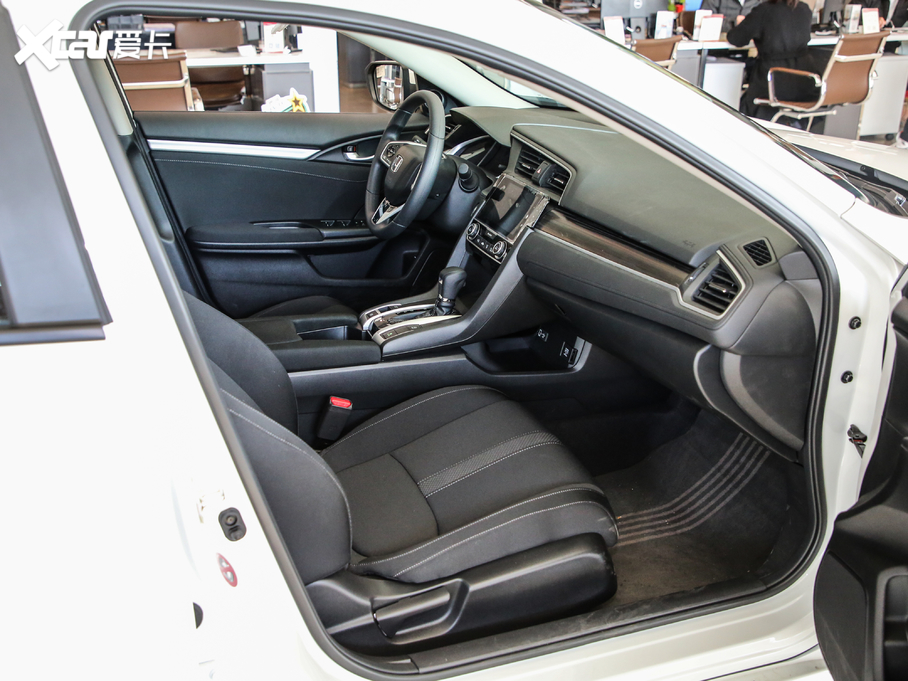 2019˼ 220TURBO CVTńӰ VI