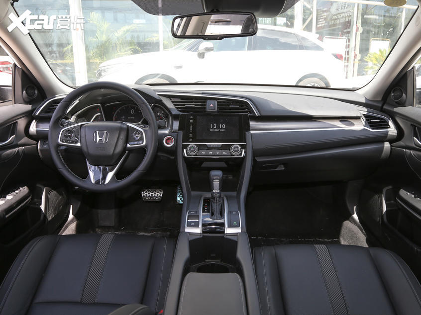 東風(fēng)本田2019款思域