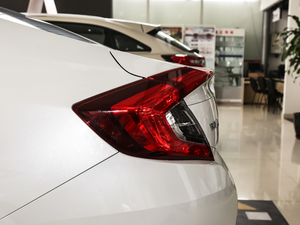 2019180TURBO CVT VI ^