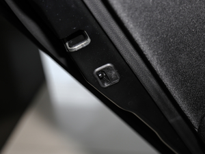 2019220TURBO CVTȼӰ V g